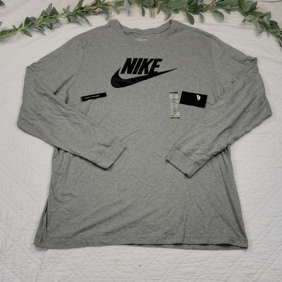 nike t shirt 3xl